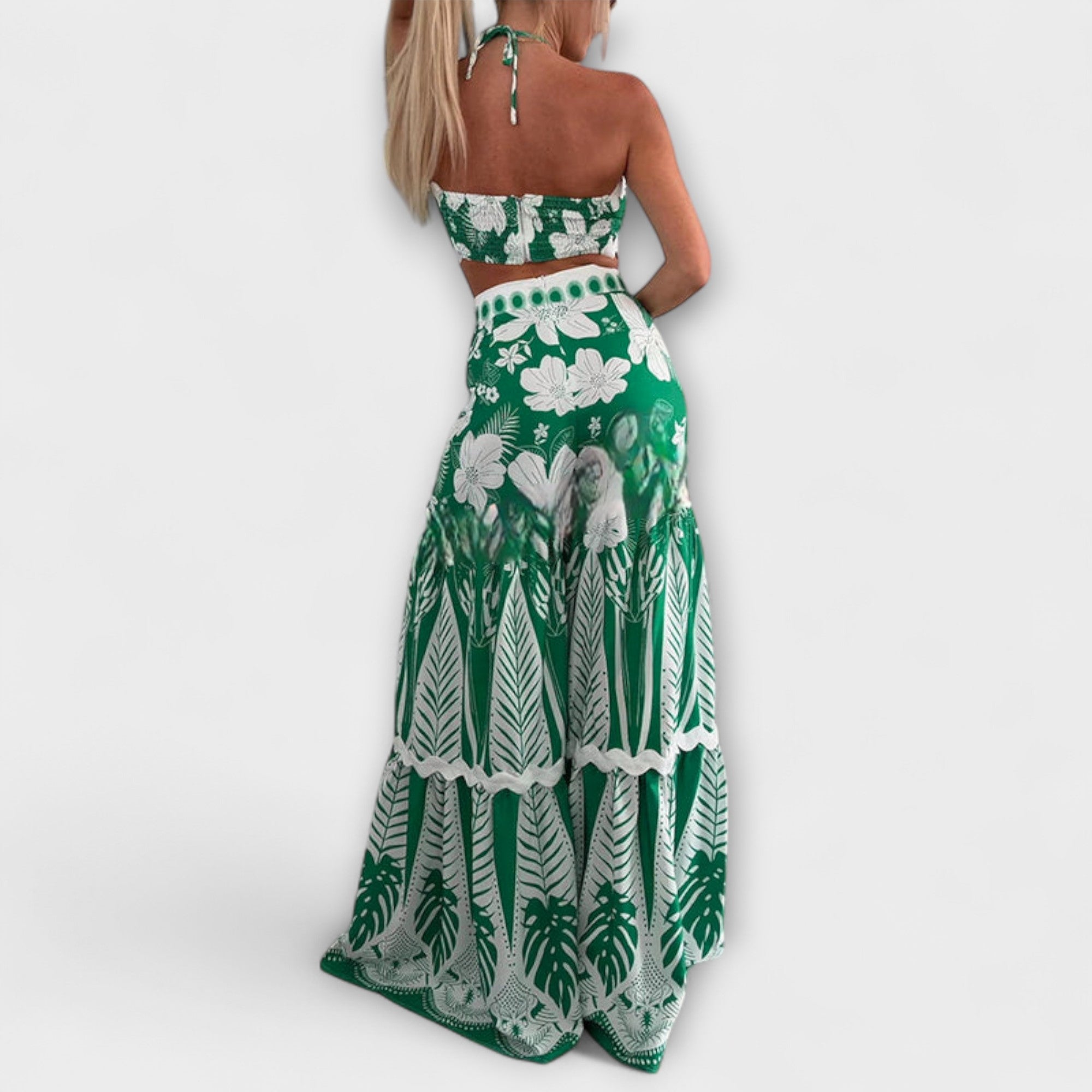 Zella – Wakacyjny komplet z topem halter i spodniami z wysokim stanem