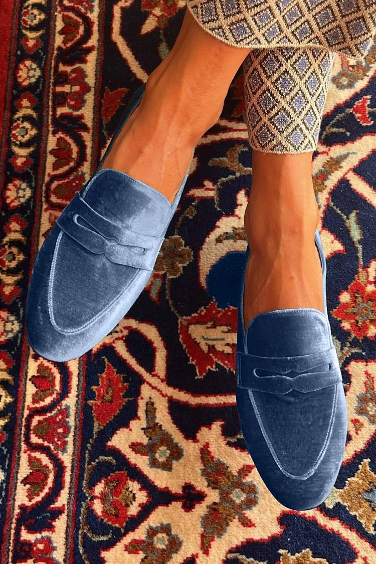 CAMILA | Klasyczne mokasyny slip-on o ponadczasowym uroku