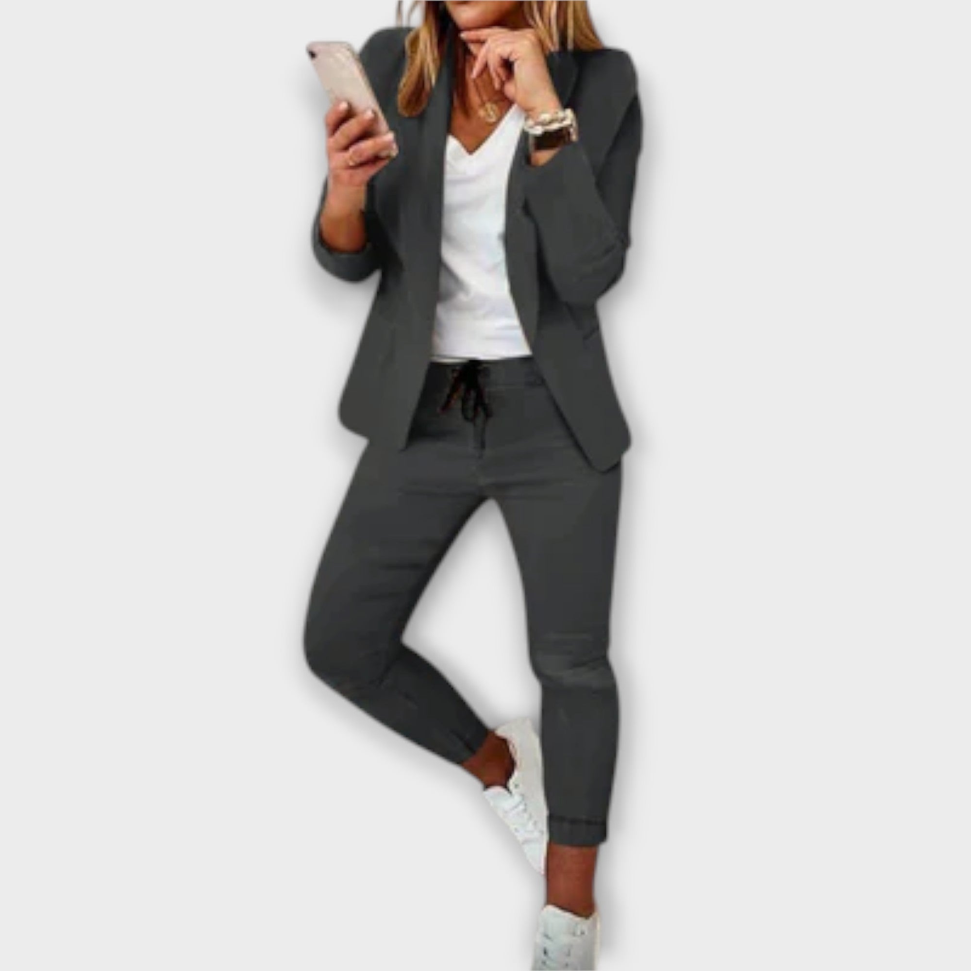 Sophia – Elegancki i komfortowy komplet z marynarką