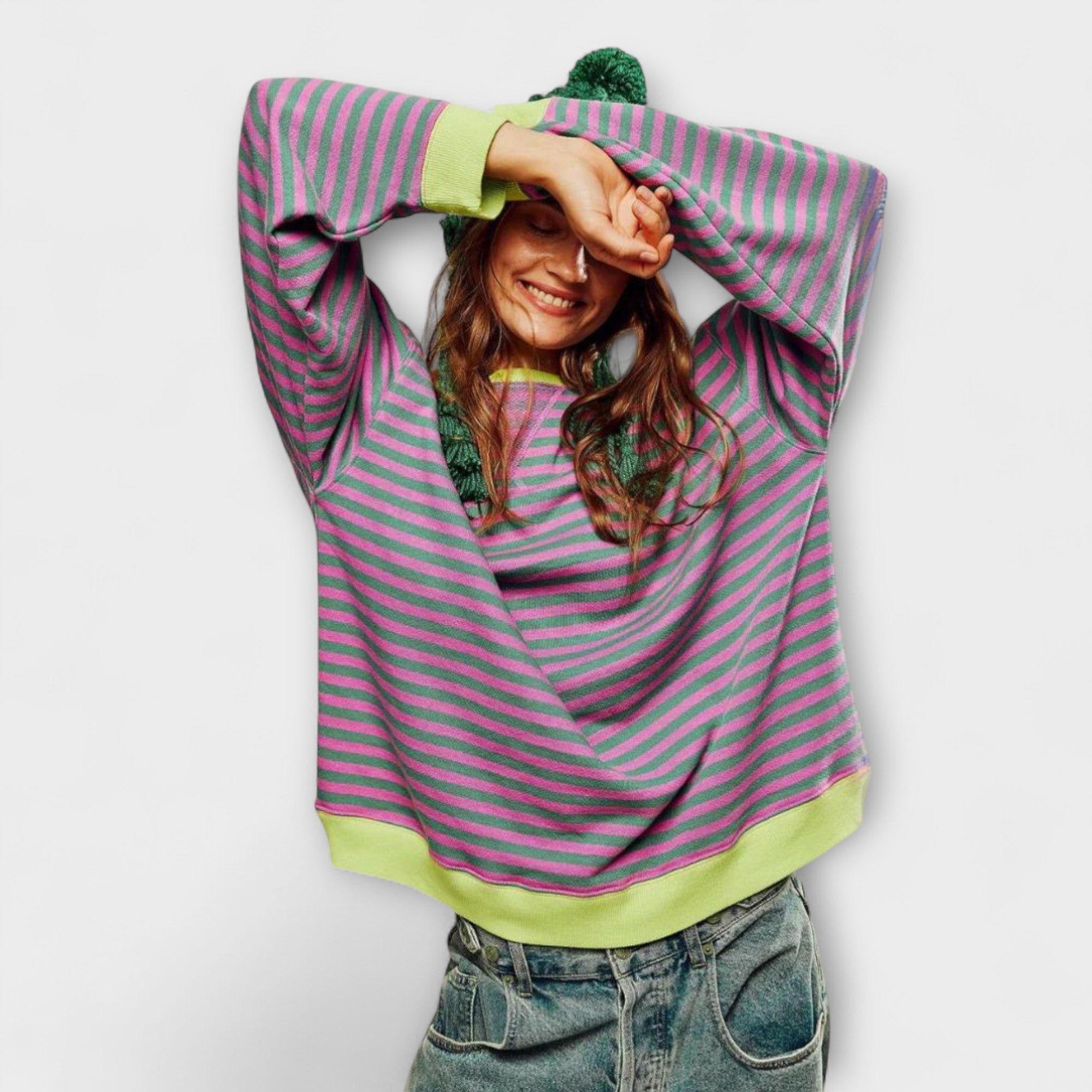 Mary – Oversize sweter w kolorowe paski