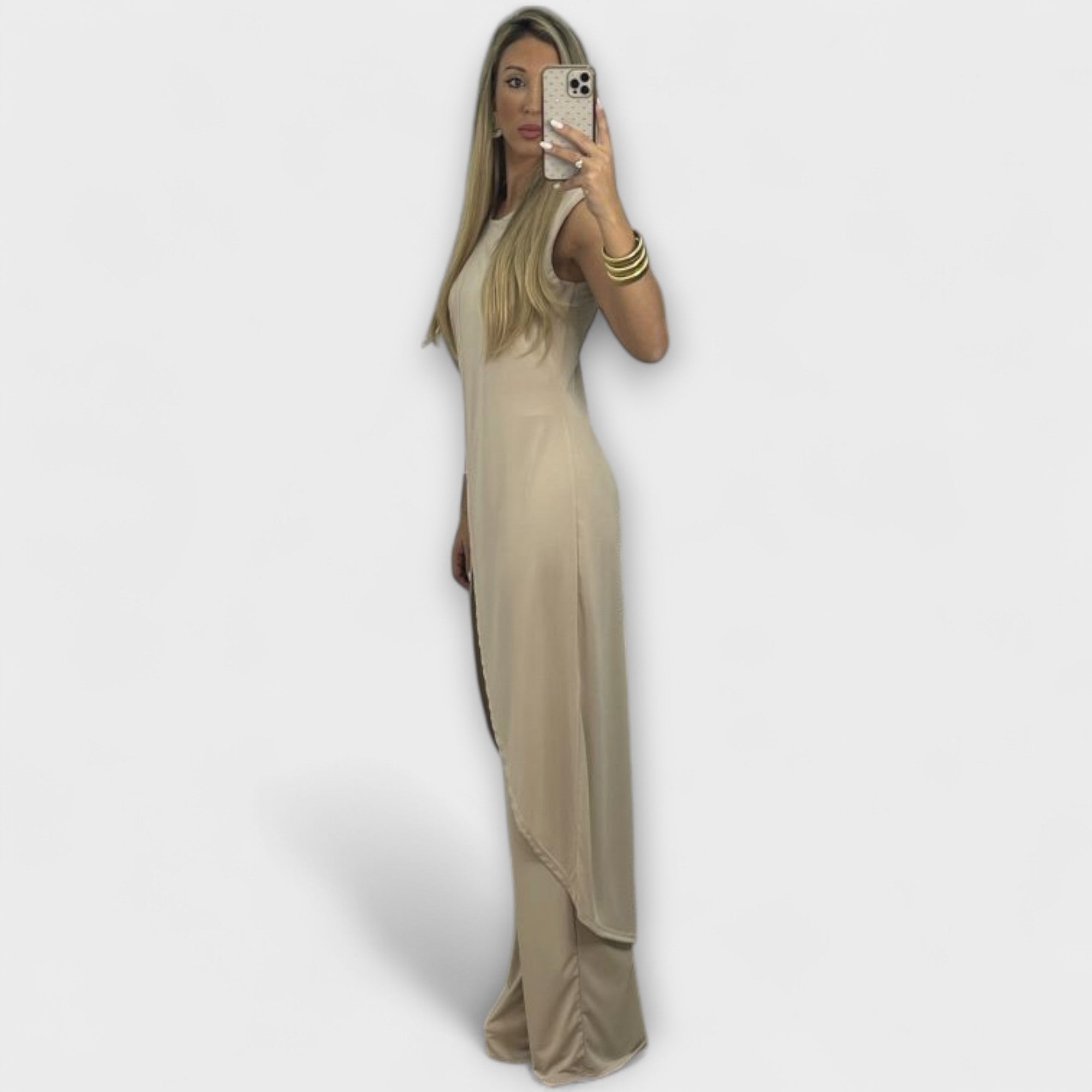 Fally – Stylowy i wygodny komplet na każdą okazję