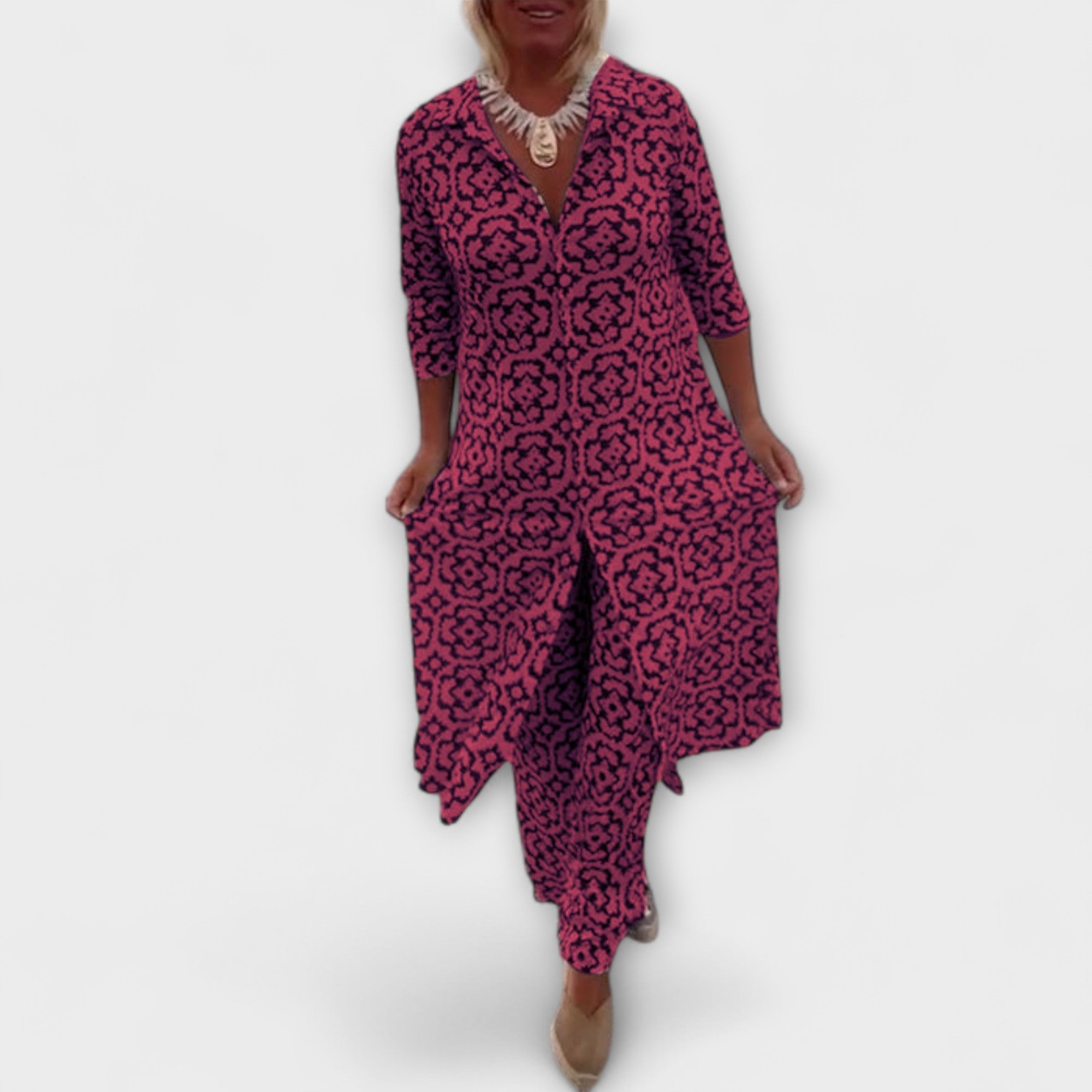 Camilla – Elegancki komplet z geometrycznym wzorem