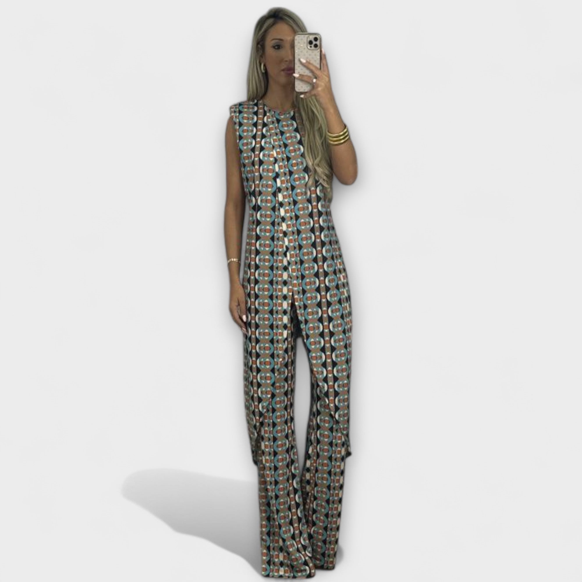 Fally – Stylowy i wygodny komplet na każdą okazję